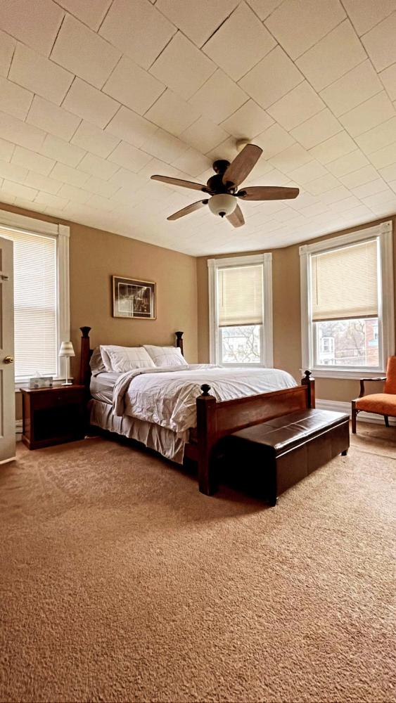 Deluxe Junior Suite interior